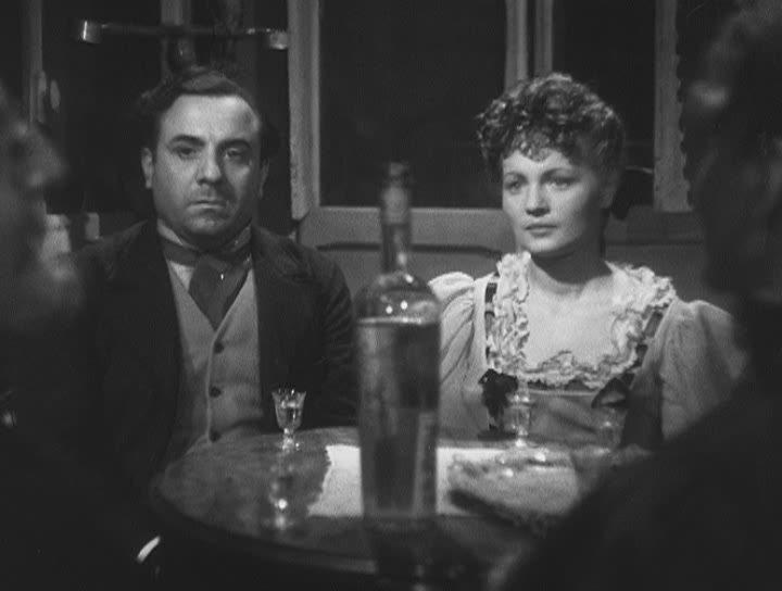 Кадр из фильма Похищение сабинянок / Il ratto delle sabine (1945)