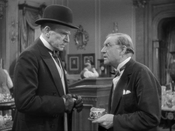 Кадр из фильма Шерлок Холмс: Прелюдия к убийству / Sherlock Holmes: Dressed to Kill (1946)