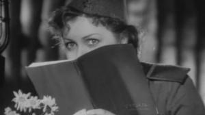 Кадры из фильма Беспокойное хозяйство (1946)