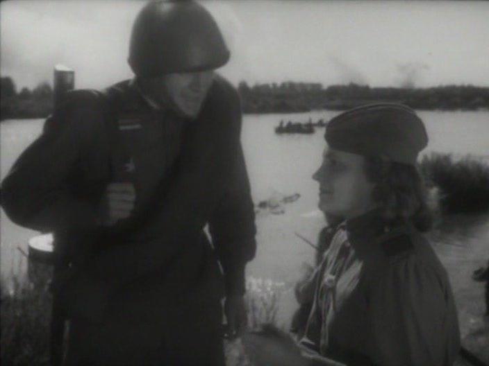 Кадр из фильма Возвращение с Победой / Mājup ar uzvaru (1947)