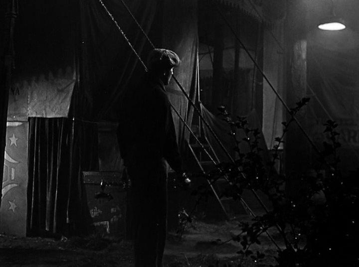 Кадр из фильма Аллея кошмаров / Nightmare Alley (1947)