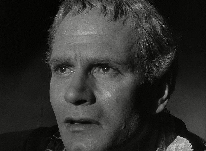 Кадр из фильма Гамлет / Hamlet (1948)