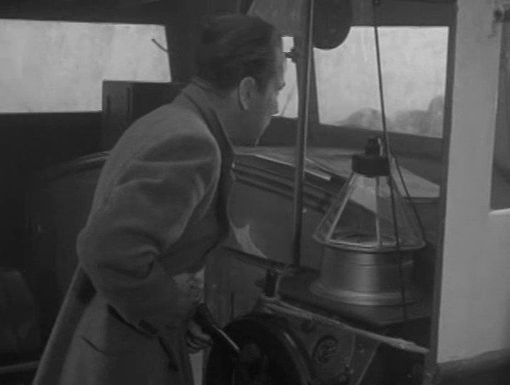 Кадр из фильма Риф Ларго / Key Largo (1948)