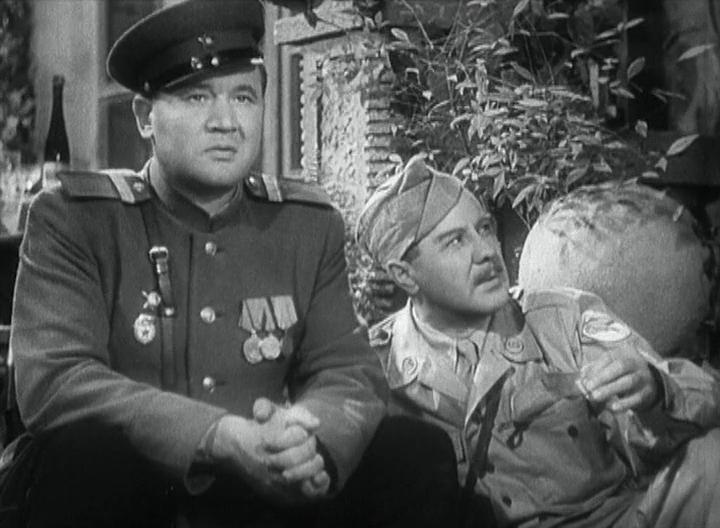 Кадр из фильма Встреча на Эльбе / Begegnung An Der Elbe (1949)