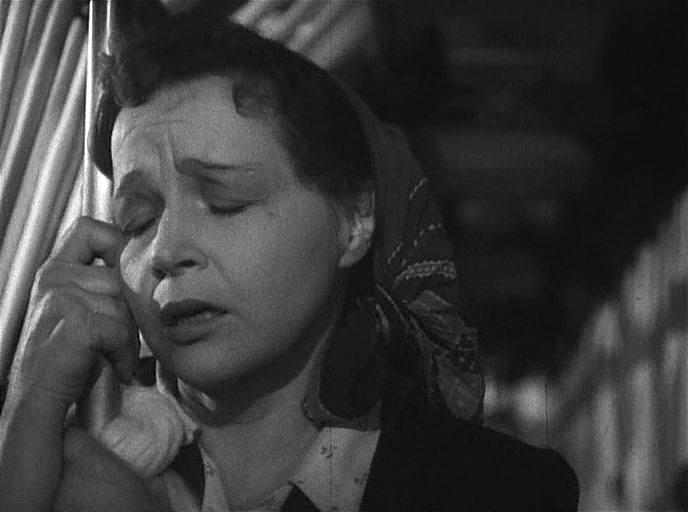 Кадр из фильма У них есть Родина (1949)