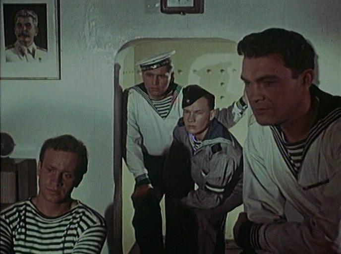 Кадр из фильма В мирные дни (1950)