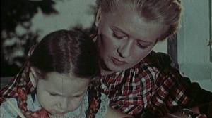Кадры из фильма В мирные дни (1950)