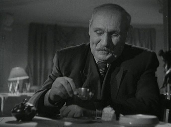 Кадр из фильма Огни Баку (1950)