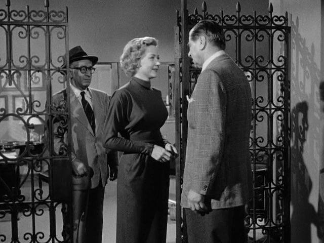 Кадр из фильма В укромном месте / In a Lonely Place (1950)