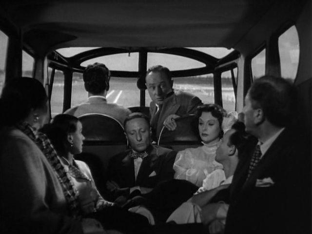 Кадр из фильма Девушка без паспорта / A Lady Without Passport (1950)