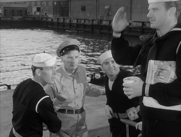 Кадр из фильма Теперь ты на флоте / You're in the Navy Now (1951)