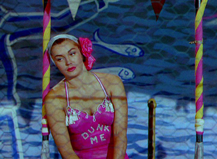 Кадр из фильма Карнавал в Техасе / Texas Carnival (1951)