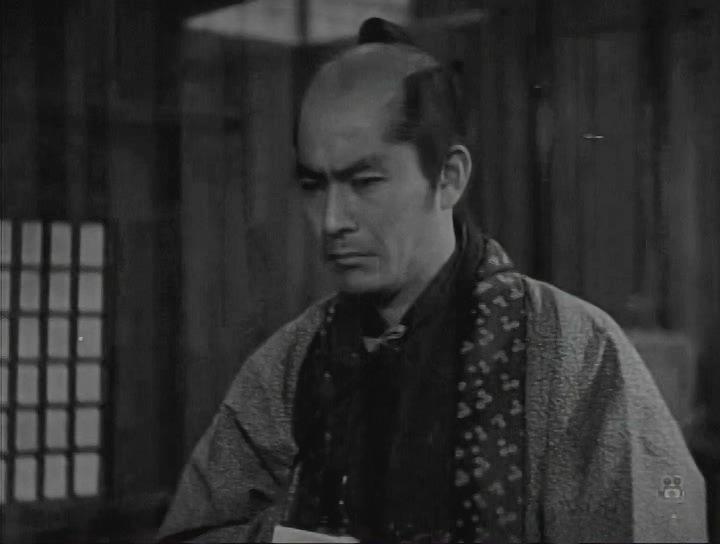 Кадр из фильма Араки Матаэмон: Дуэль на перекрестке у лавки ключей / Araki Mataemon: Kettô kagiya no tsuji (1952)