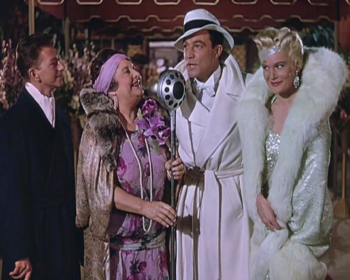 Кадр из фильма Поющие под дождем / Singin' in the Rain (1952)