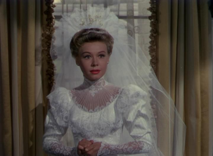 Кадр из фильма Красавица Нью-Йорка / The Belle Of New York (1952)