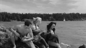 Кадры из фильма Ожившая ведьма / Noita palaa elämään (1952)