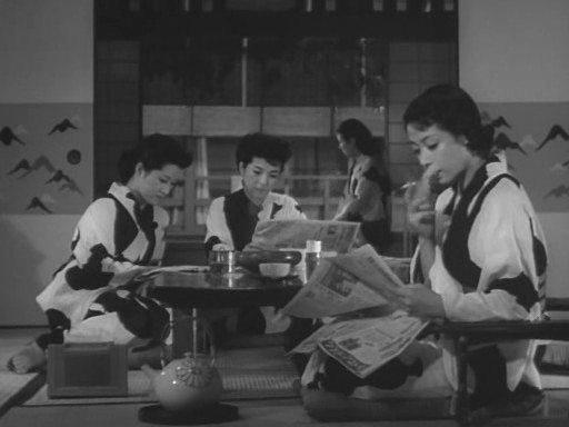 Кадр из фильма Вкус зеленого чая после риса / Flavor of Green Tea Over Rice (1952)