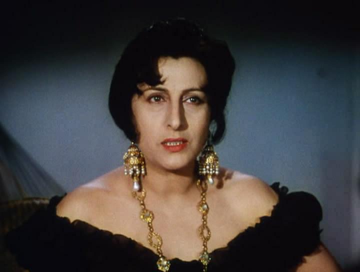 Кадр из фильма Золотая карета / Le carrosse d'or (1952)