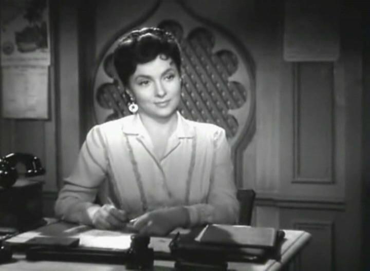 Кадр из фильма Ночные красавицы / Les belles de nuit (1952)