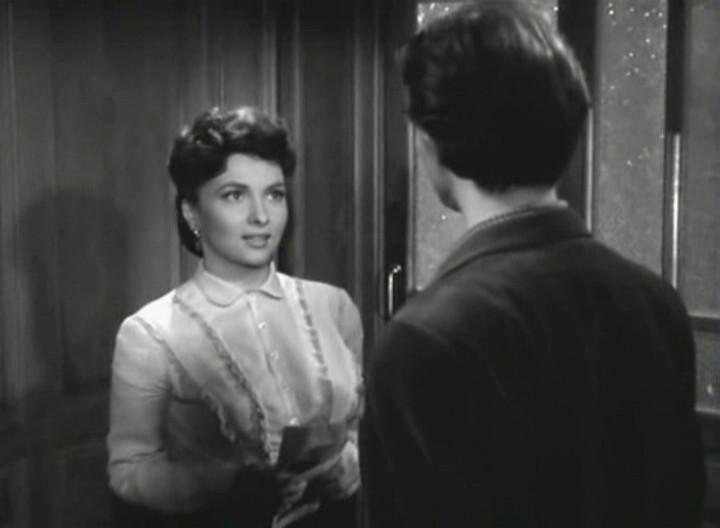 Кадр из фильма Ночные красавицы / Les belles de nuit (1952)