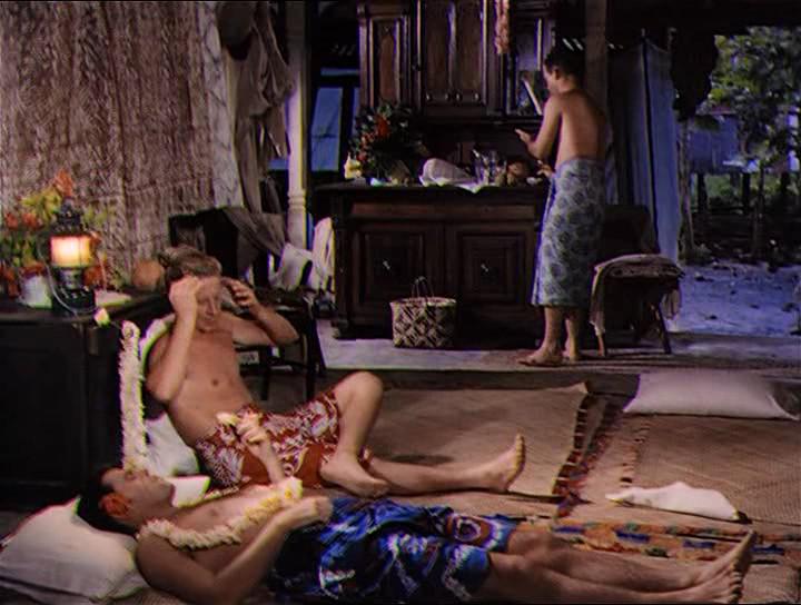 Кадр из фильма Возвращение в рай / Return to Paradise (1953)