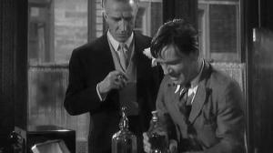 Кадры из фильма Мистер Питкин: Неприятности в лавке / Trouble in Store (1953)