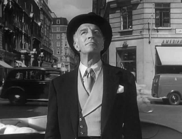 Кадр из фильма Мистер Питкин: Неприятности в лавке / Trouble in Store (1953)