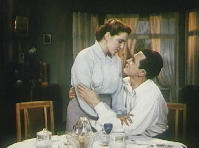 Кадр из фильма Командир корабля (1954)