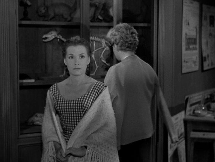 Кадр из фильма Дьяволицы / Les diaboliques (1954)