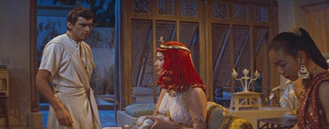 Кадр из фильма Египтянин / The Egyptian (1954)