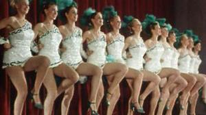 Кадры из фильма Ах! Эти прекрасные вакханки / Ah! les belles bacchantes.... (1954)