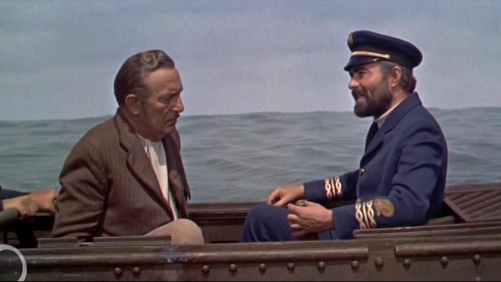 Кадр из фильма 20000 лье под водой / 20000 Leagues Under the Sea (1954)