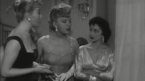 Кадры из фильма Пеп устанавливают закон / Les pépées font la loi (1955)
