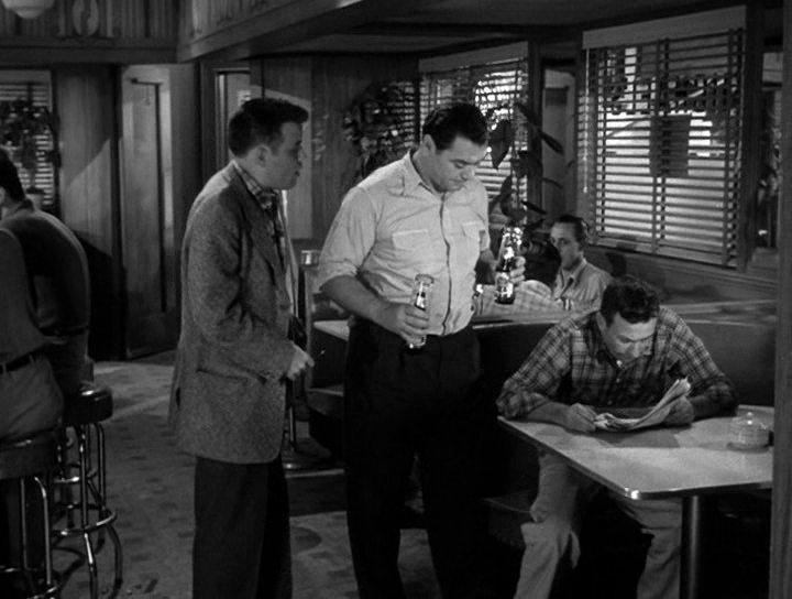 Кадр из фильма Марти / Marty (1955)