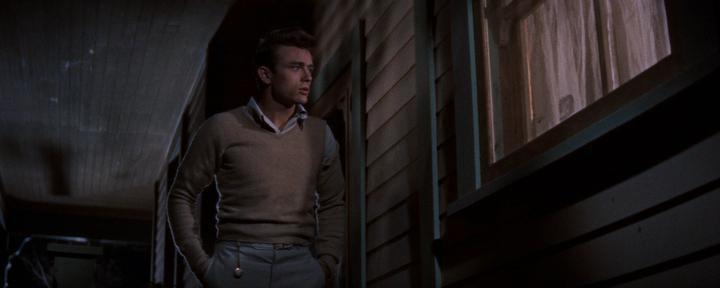 Кадр из фильма К востоку от рая / East of Eden (1955)