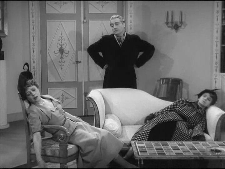 Кадр из фильма У двух голубок / Aux deux colombes (1955)