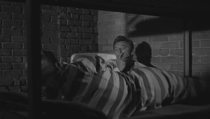 Кадр из фильма Ночь охотника / The Night of the Hunter (1955)