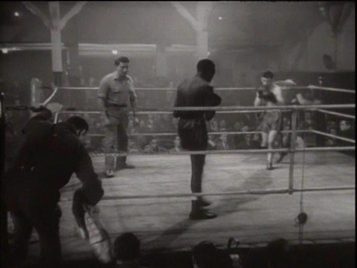 Кадр из фильма Невыносимый господин Болтун / L'impossible Monsieur Pipelet (1955)