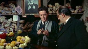Кадры из фильма Цена денег / Value for Money (1955)