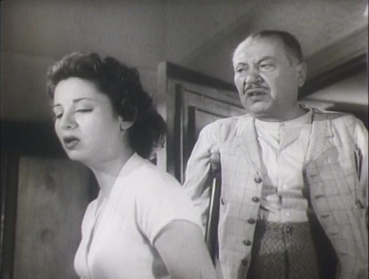 Кадр из фильма Любовь и слезы / Hub Wa Demoue (1956)