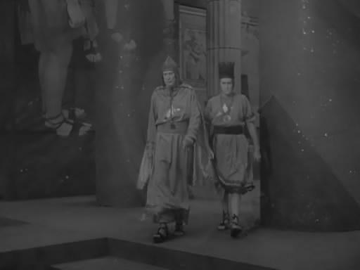Кадр из фильма Подземное население / The Mole People (1956)