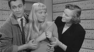 Кадры из фильма Колдунья / La sorcière (1956)