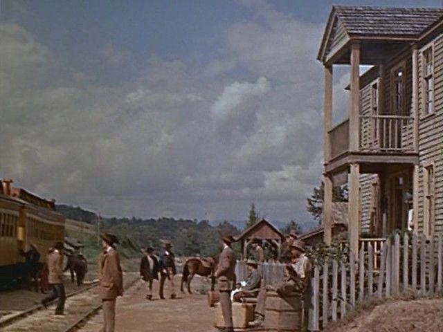 Кадр из фильма Крутой маршрут / The Great Locomotive Chase (1956)