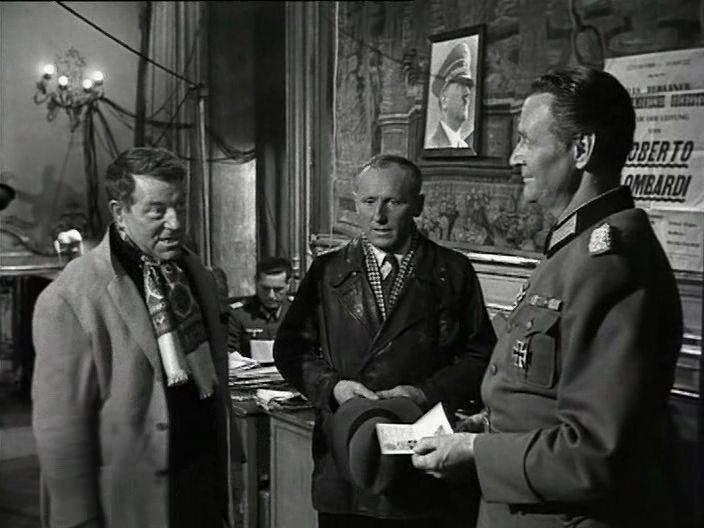 Кадр из фильма Через Париж / La Traversee de Paris (1956)