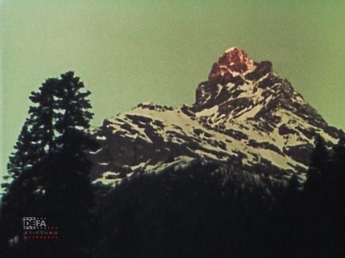 Кадр из фильма Пленники Барсова ущелья (1956)