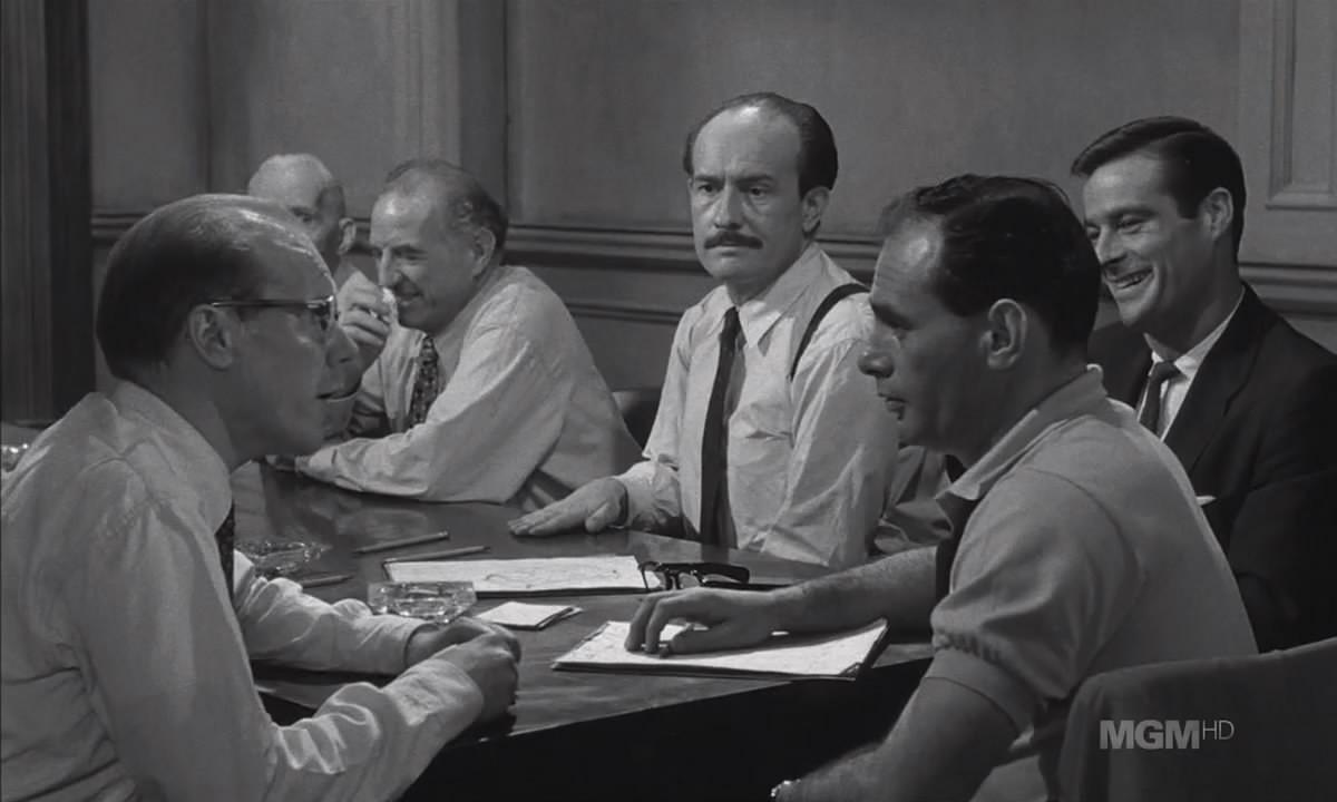Кадр из фильма 12 разгневанных мужчин / 12 Angry Men (1957)
