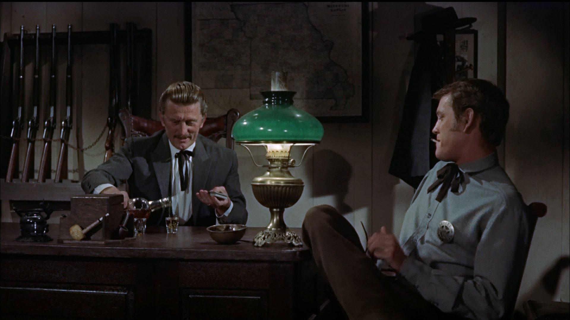 Кадр из фильма Перестрелка в О.К. Коррал / Gunfight at the O.K. Corral (1957)
