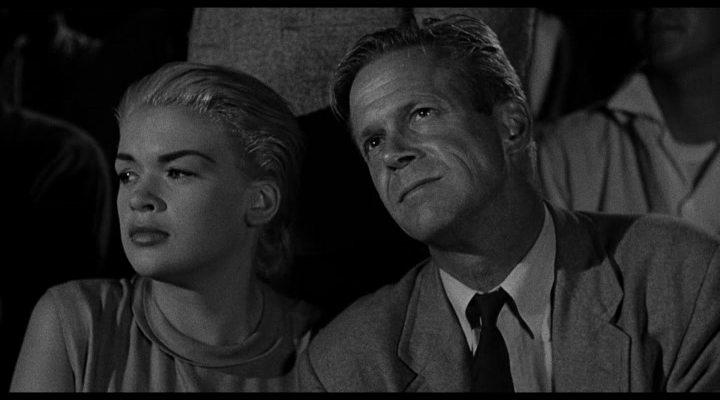 Кадр из фильма Вор-взломщик / The Burglar (1957)