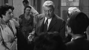 Кадры из фильма Мегрэ расставляет сети / Maigret tend un piège (1958)