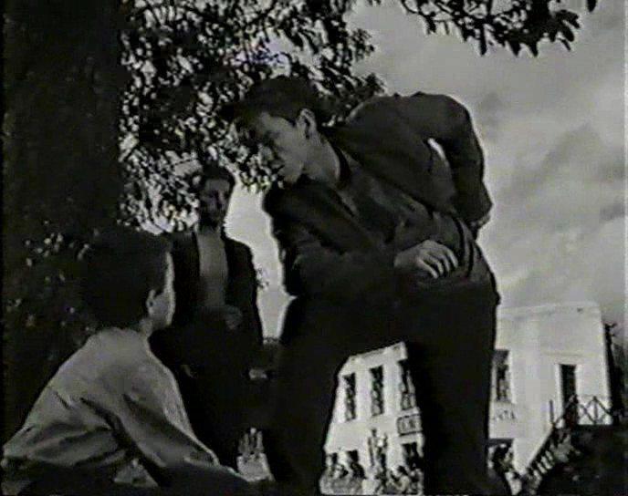 Кадр из фильма Флаги на башнях (1958)